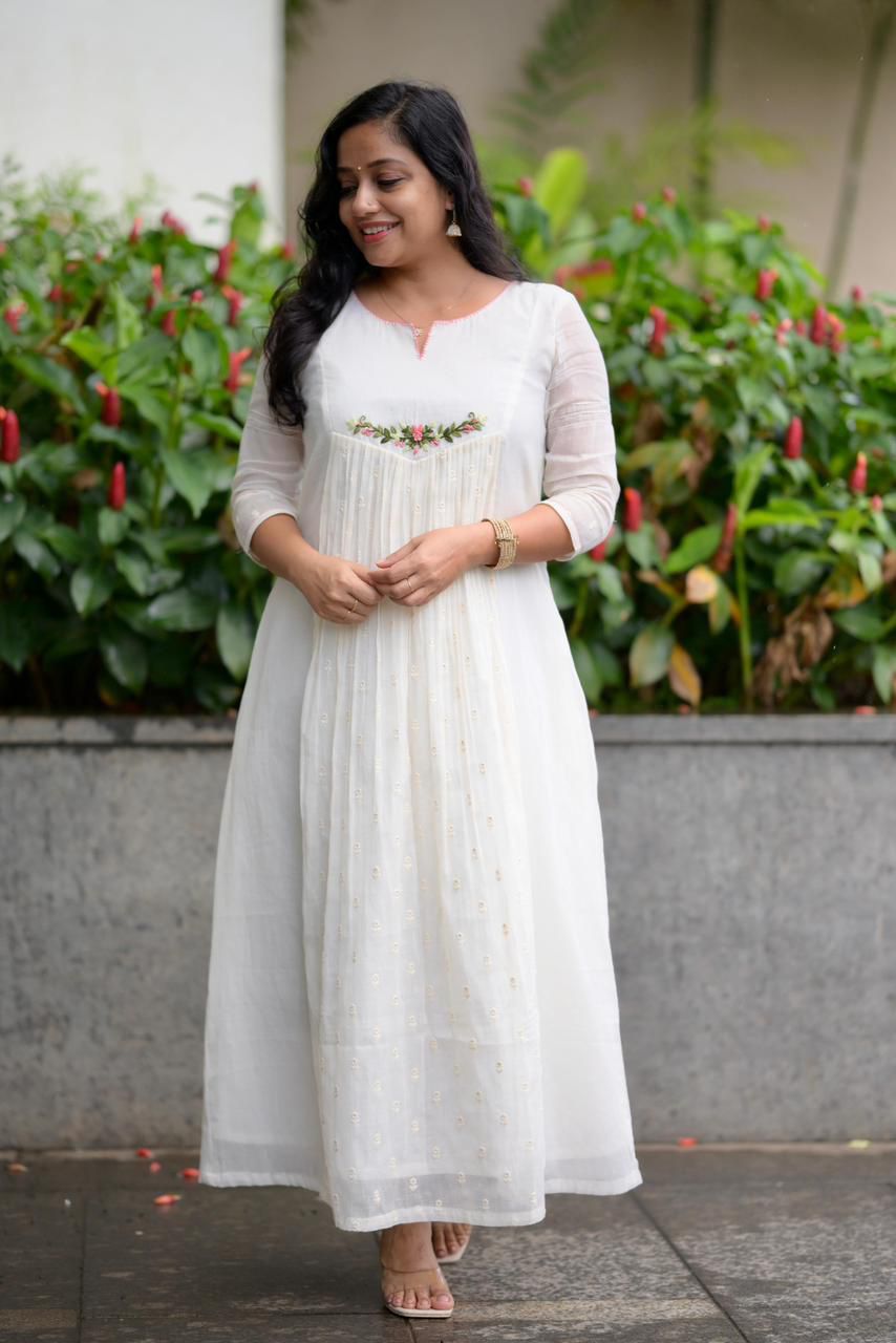 Mulmul, thread embroidery on yoke